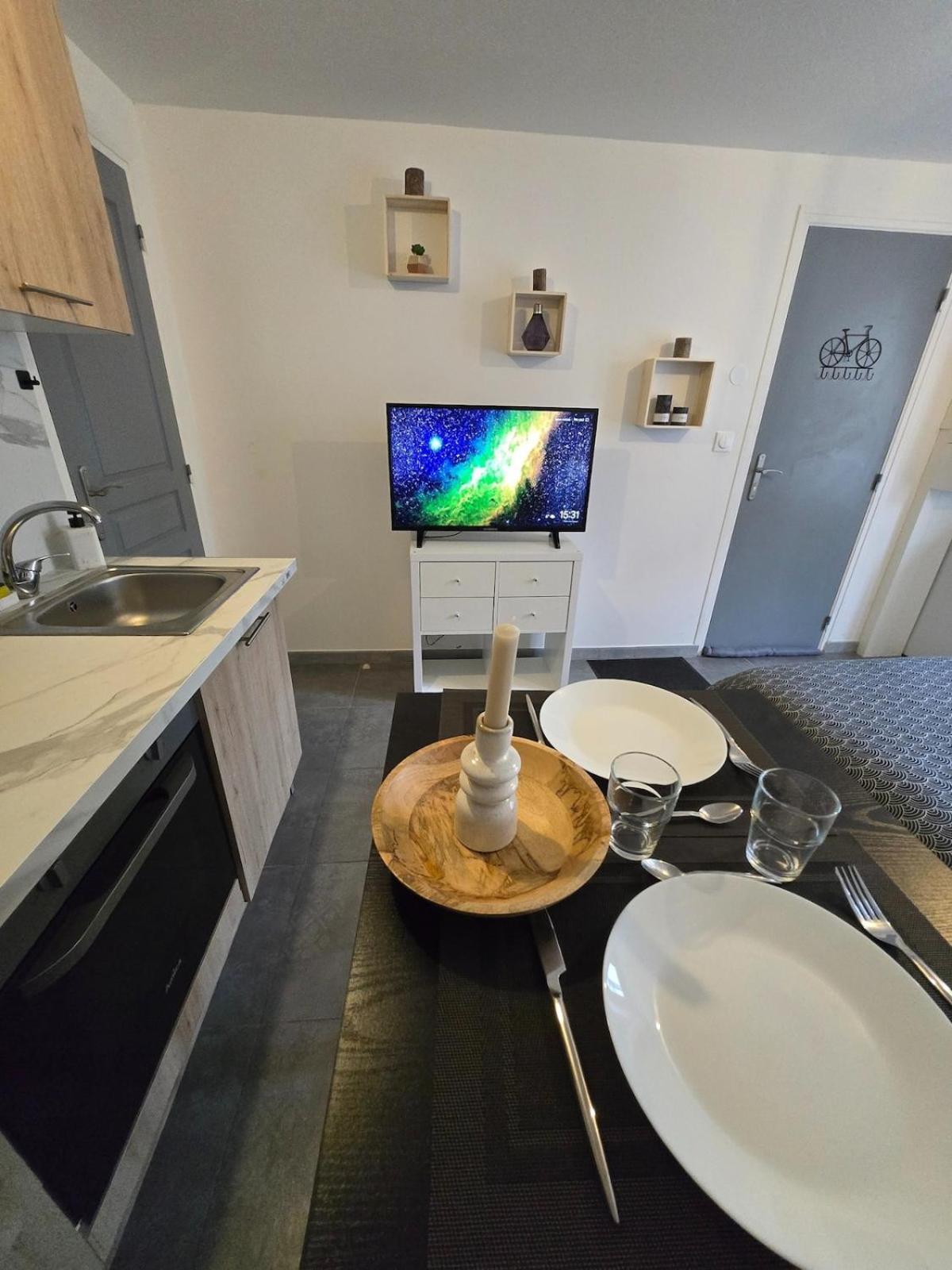 Cosy Studio Confort Etampes-sur-Marne ภายนอก รูปภาพ